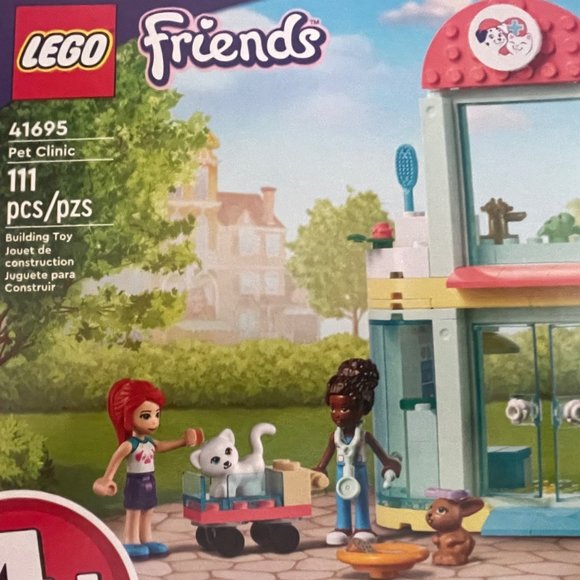 Lego Friends NEW 41695 Pet Clinic 111 pcs 2 Mini-Dolls Mia, Plus Cat & Toys - Picture 1 of 4